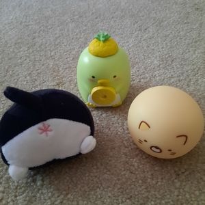 Sumikko gurasi figures